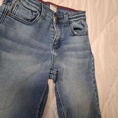 Short en jean taille 8 ans 